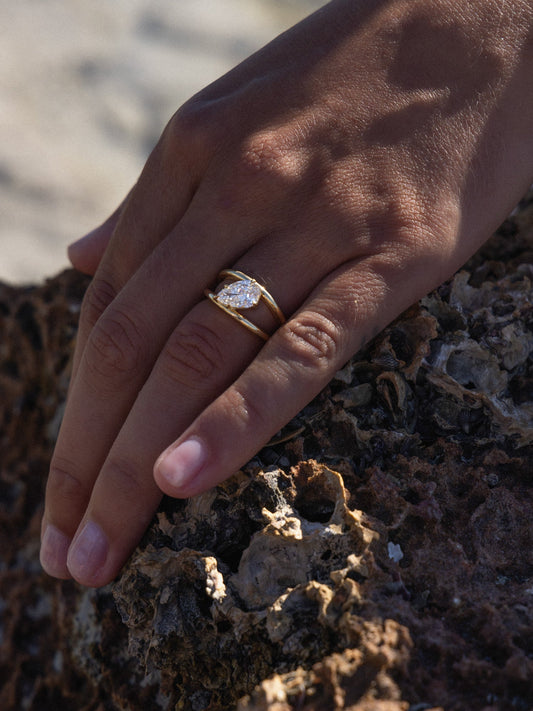 2 CT Round Three Stones Lab Grown Diamond Engagement Ring