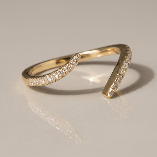 0.13 TCW Round Twisted DEF/VVS Lab Grown Diamond Wedding Band