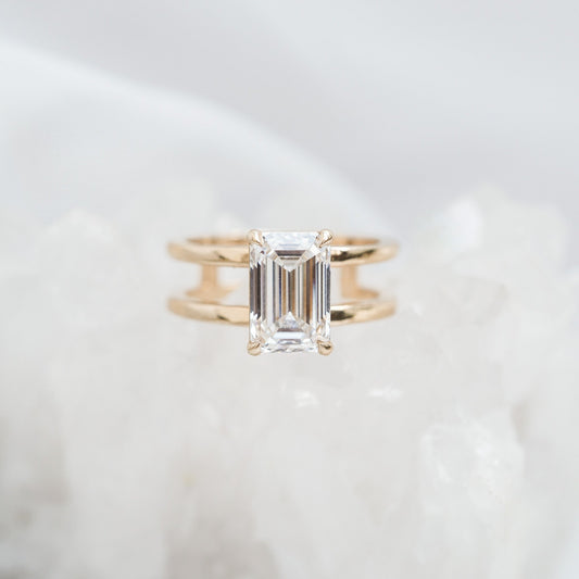 2 CT Round Three Stones Lab Grown Diamond Engagement Ring