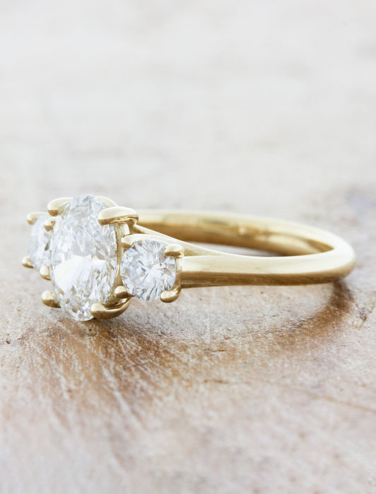 2 CT Round Three Stones Lab Grown Diamond Engagement Ring
