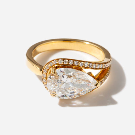 2 CT Round Three Stones Lab Grown Diamond Engagement Ring