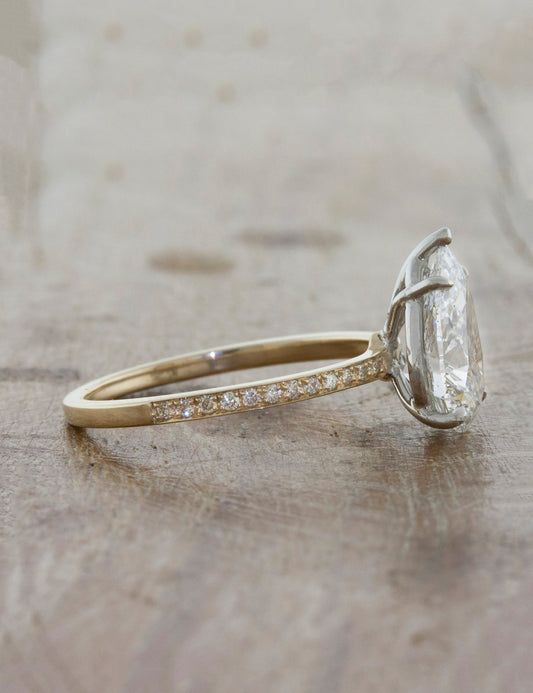 2 CT Round Three Stones Lab Grown Diamond Engagement Ring