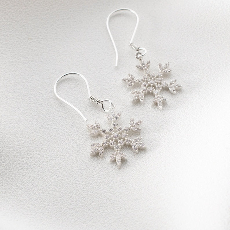 0.35 TCW Round Cut Snow Flake Dangle Moissanite Earrings
