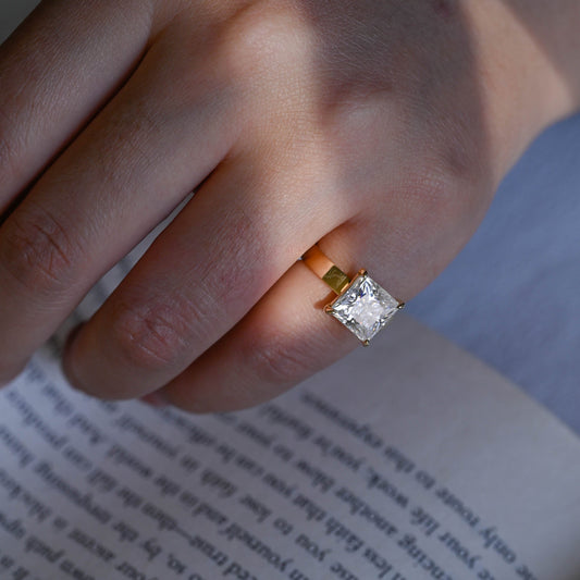 2 CT Round Three Stones Lab Grown Diamond Engagement Ring