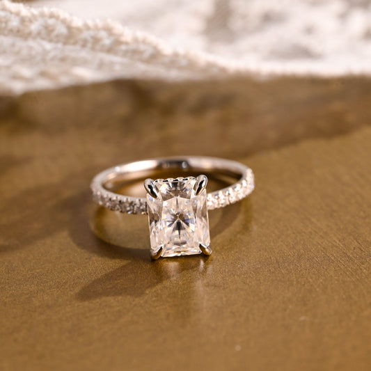 2 CT Round Three Stones Lab Grown Diamond Engagement Ring