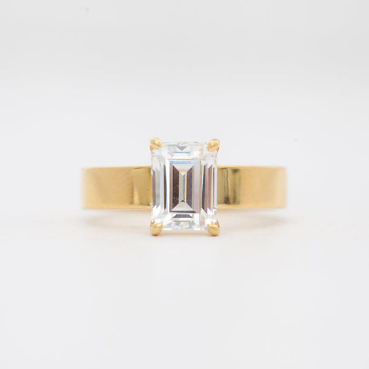 2 CT Round Three Stones Lab Grown Diamond Engagement Ring