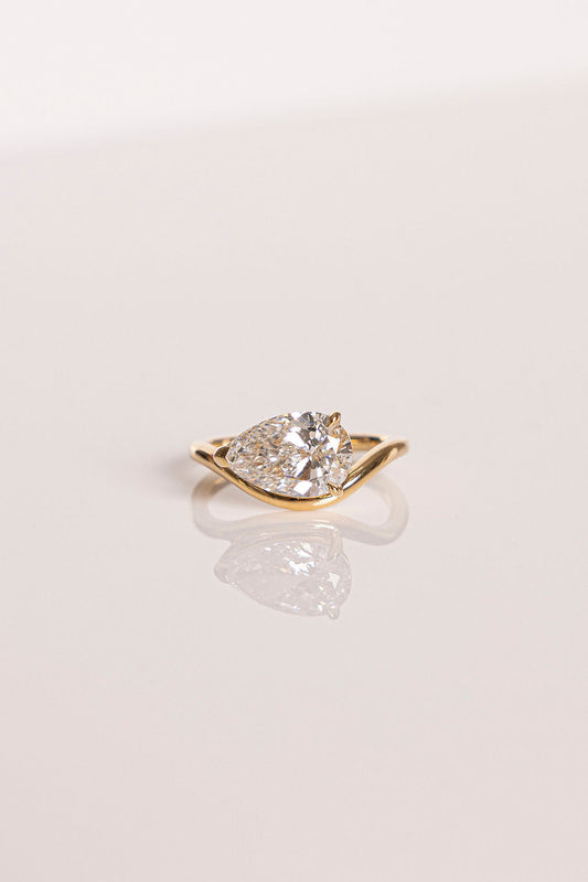 2 CT Round Three Stones Lab Grown Diamond Engagement Ring
