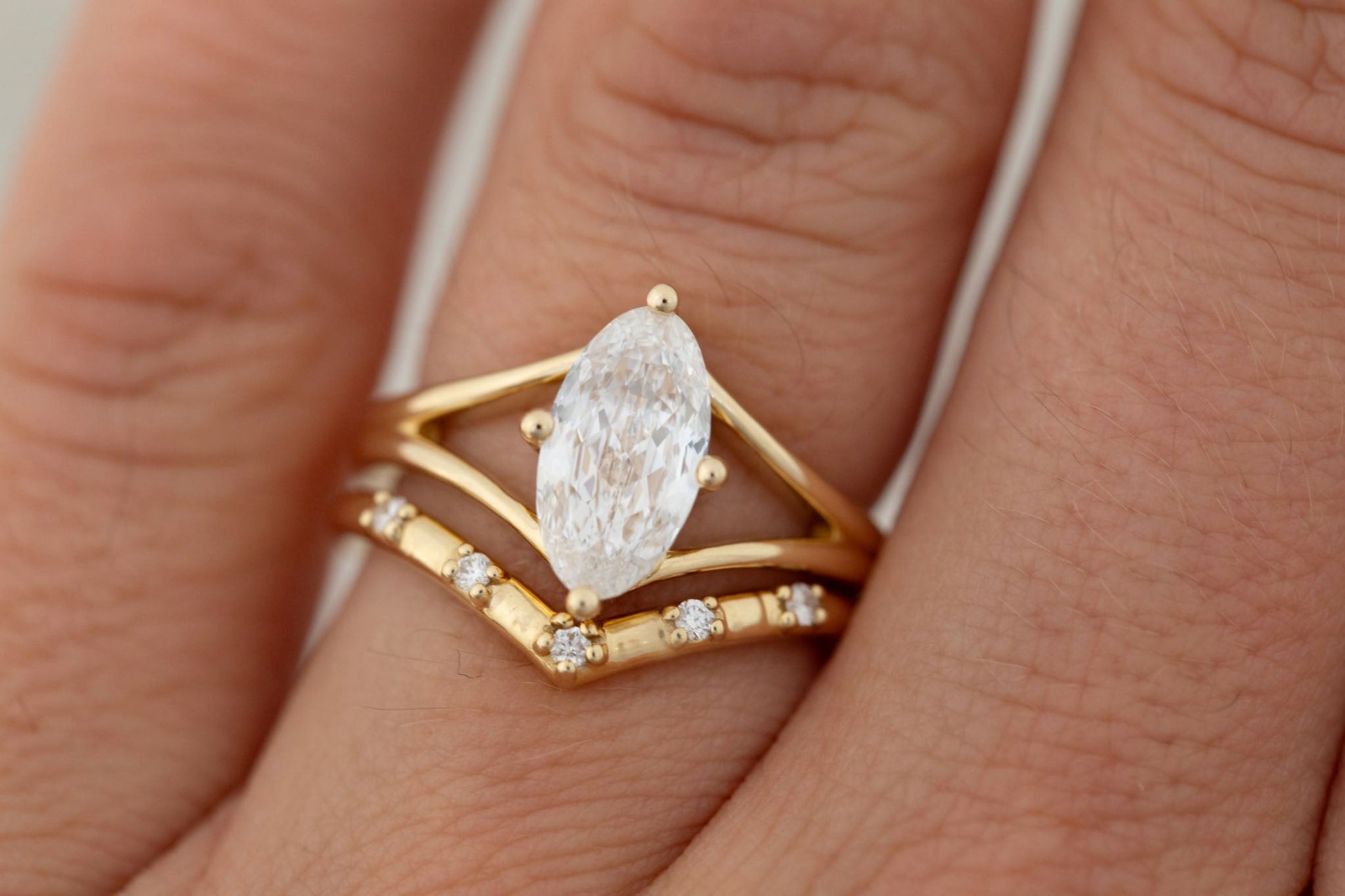 2 CT Round Three Stones Lab Grown Diamond Engagement Ring