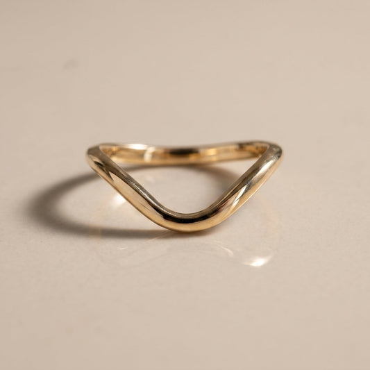 0.13 TCW Round Twisted DEF/VVS Lab Grown Diamond Wedding Band
