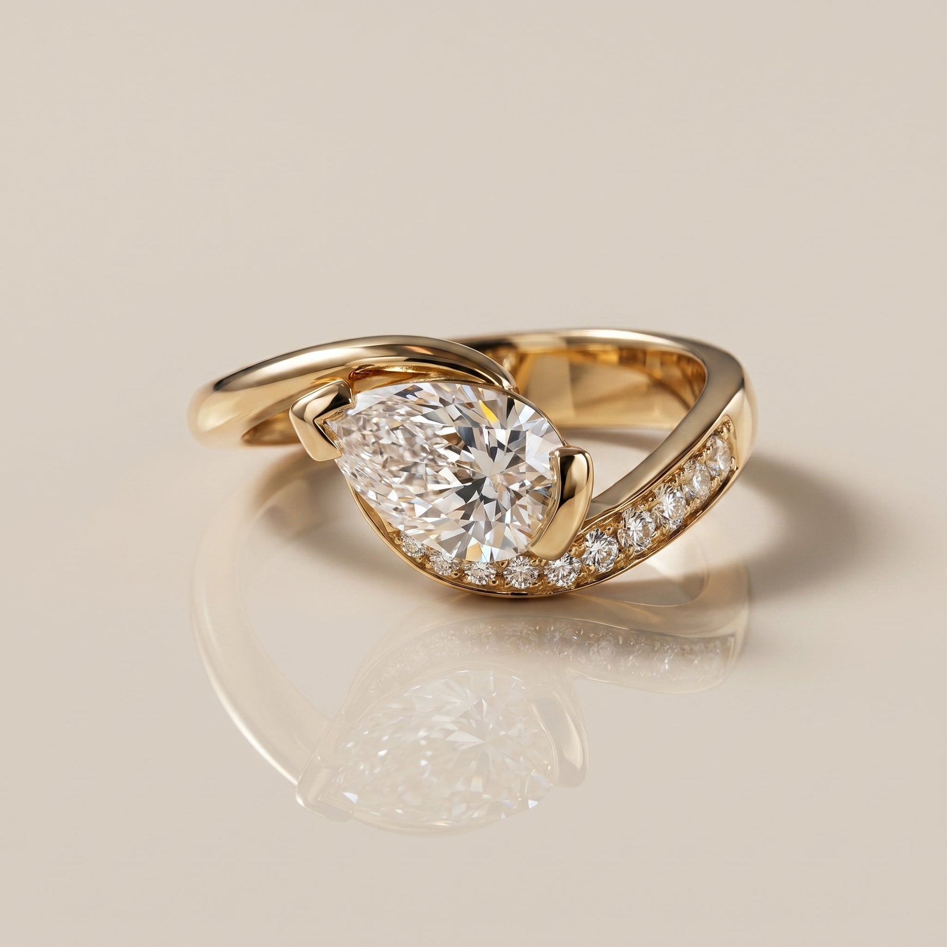 Oval Solitaire Engagement Ring – 2 CT Lab Grown Diamond