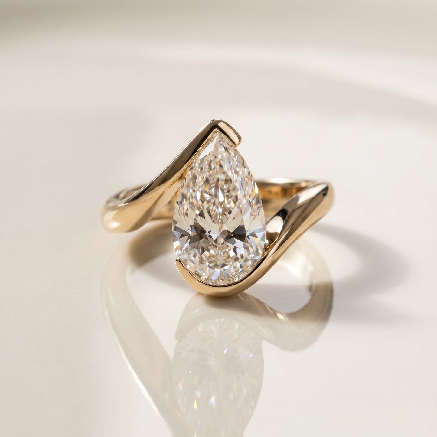 Oval Solitaire Engagement Ring – 2 CT Lab Grown Diamond