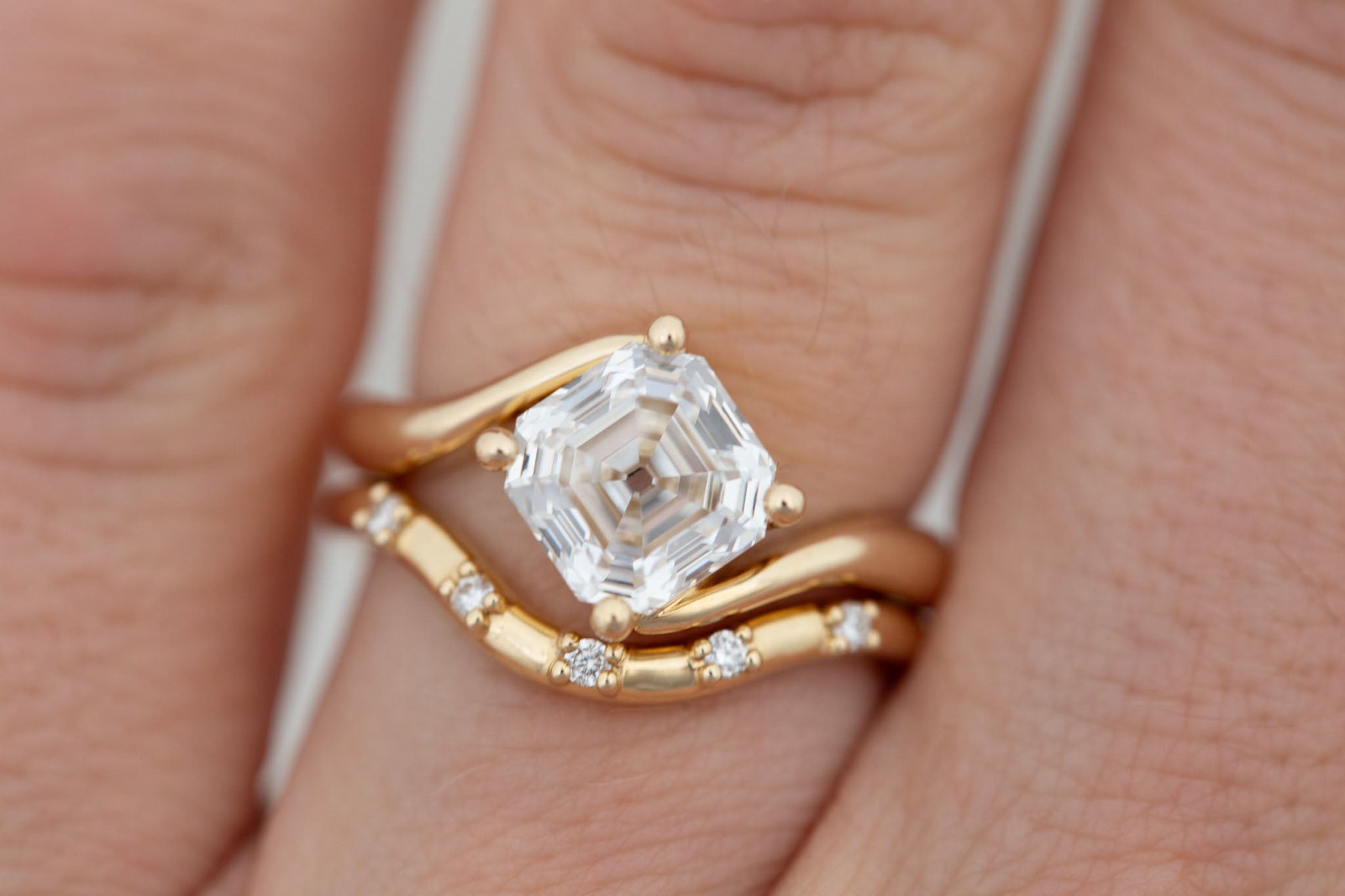 2 CT Round Three Stones Lab Grown Diamond Engagement Ring