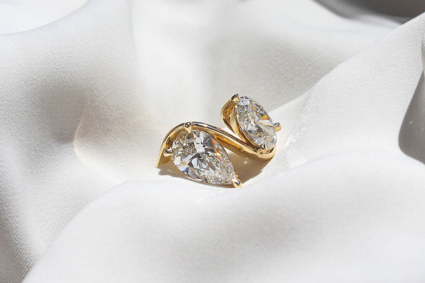 2 CT Round Three Stones Lab Grown Diamond Engagement Ring