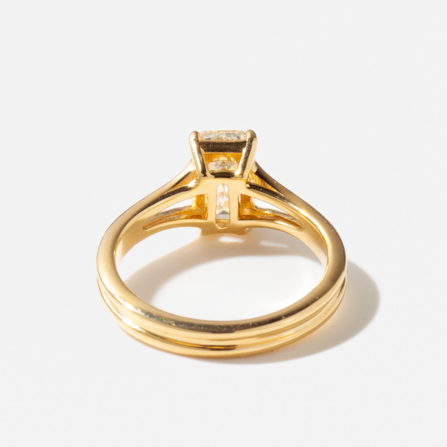 2 CT Round Three Stones Lab Grown Diamond Engagement Ring