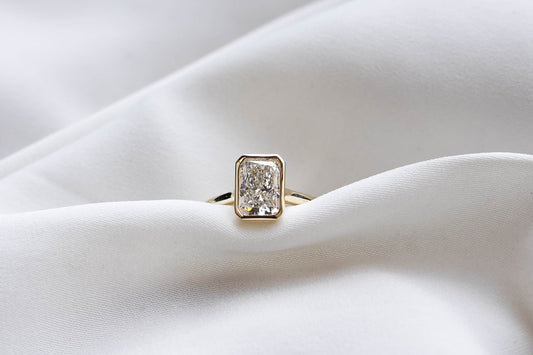 2 CT Round Three Stones Lab Grown Diamond Engagement Ring
