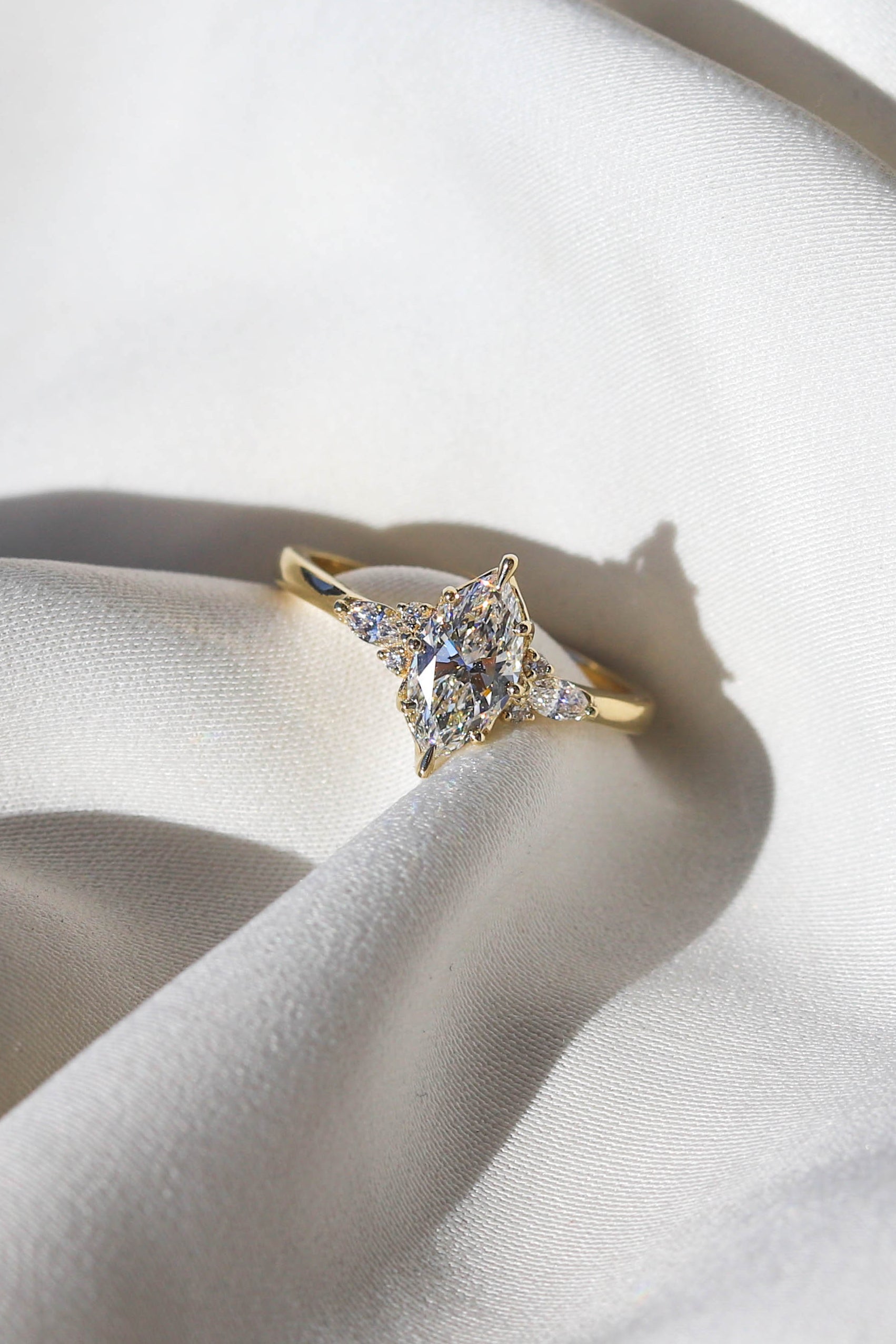 2 CT Round Three Stones Lab Grown Diamond Engagement Ring
