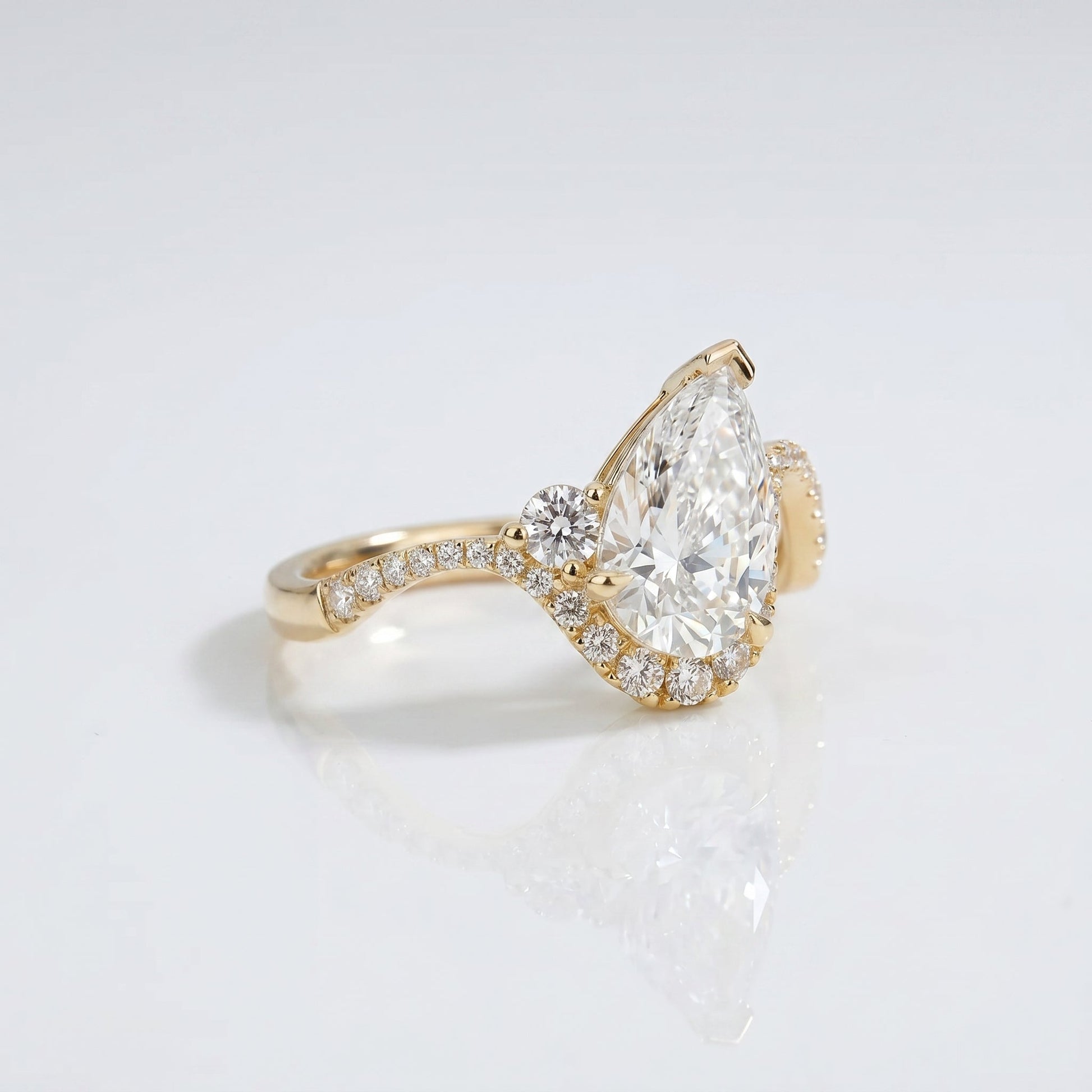 Marquise Swirl Solitaire Engagement Ring – 1 CT Lab Grown Diamond