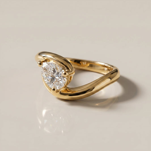 Oval Solitaire Engagement Ring – 2 CT Lab Grown Diamond