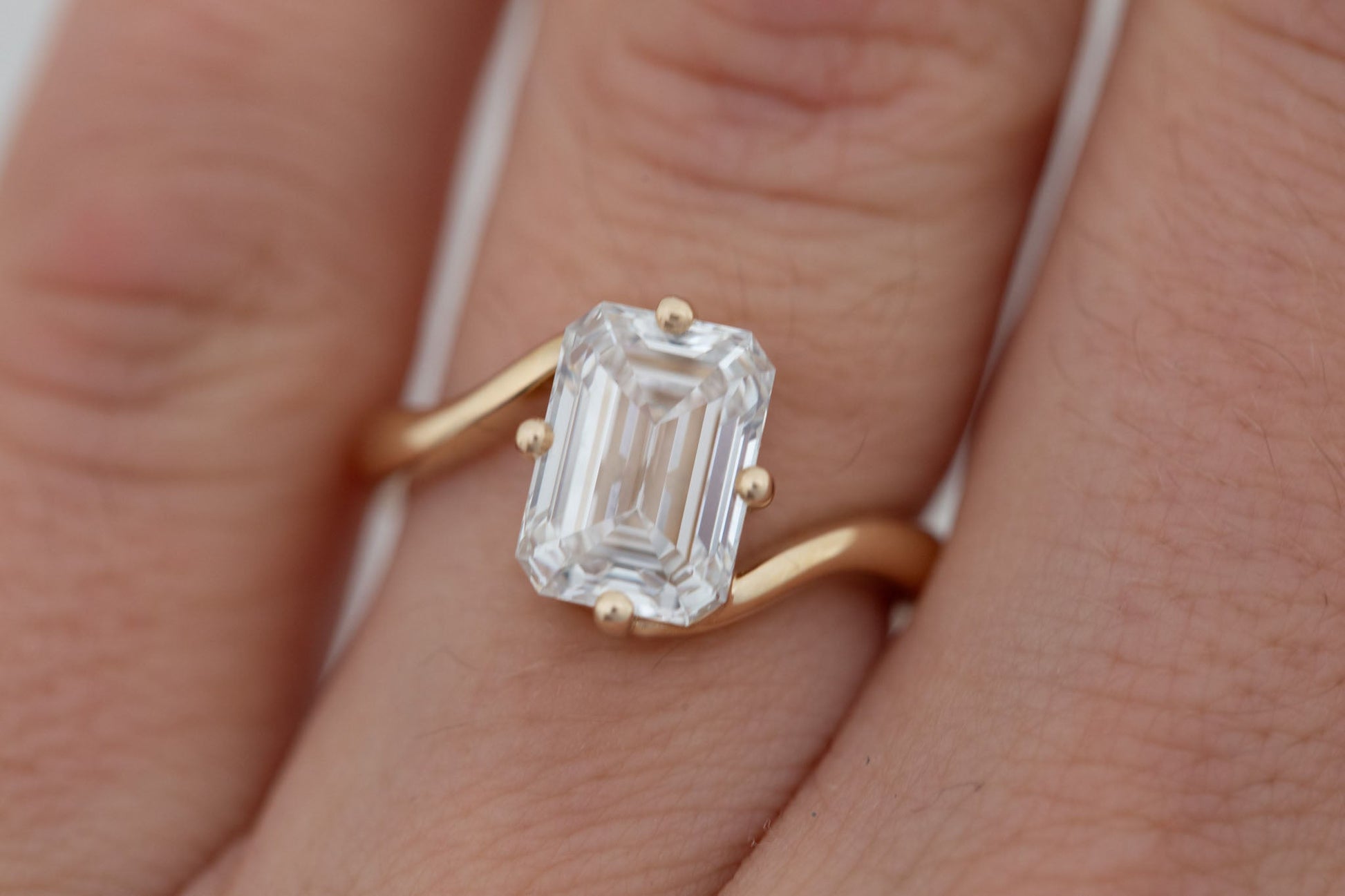 2 CT Round Three Stones Lab Grown Diamond Engagement Ring
