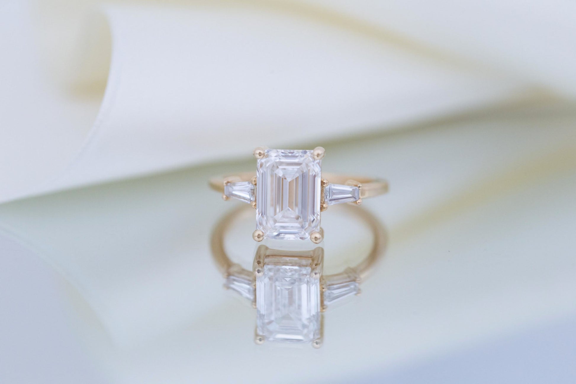 2 CT Round Three Stones Lab Grown Diamond Engagement Ring