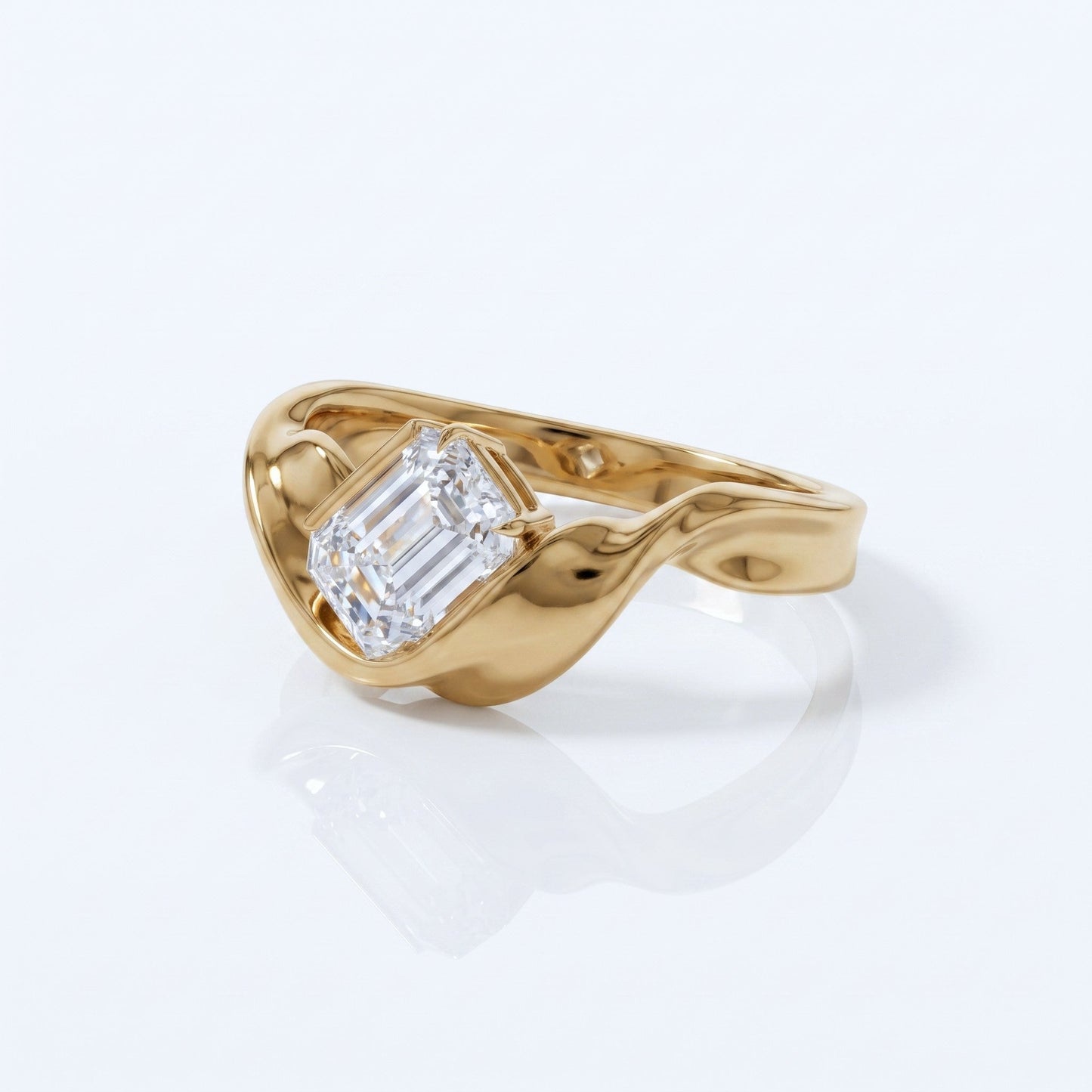 Marquise Swirl Solitaire Engagement Ring – 1 CT Lab Grown Diamond