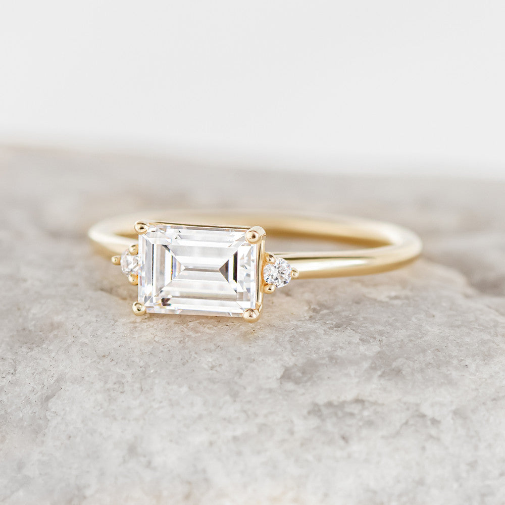 2 CT Round Three Stones Lab Grown Diamond Engagement Ring