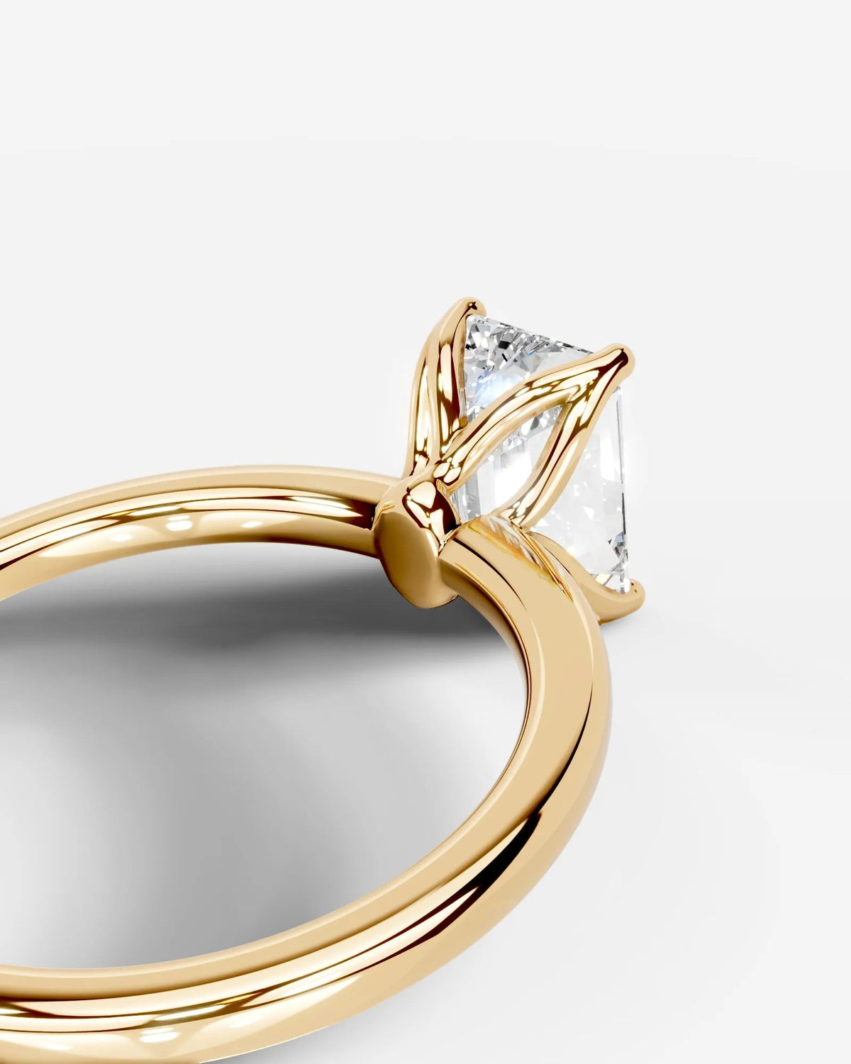 Marquise Solitaire With Tulip Prongs Lab Grown Diamond Engagement Ring