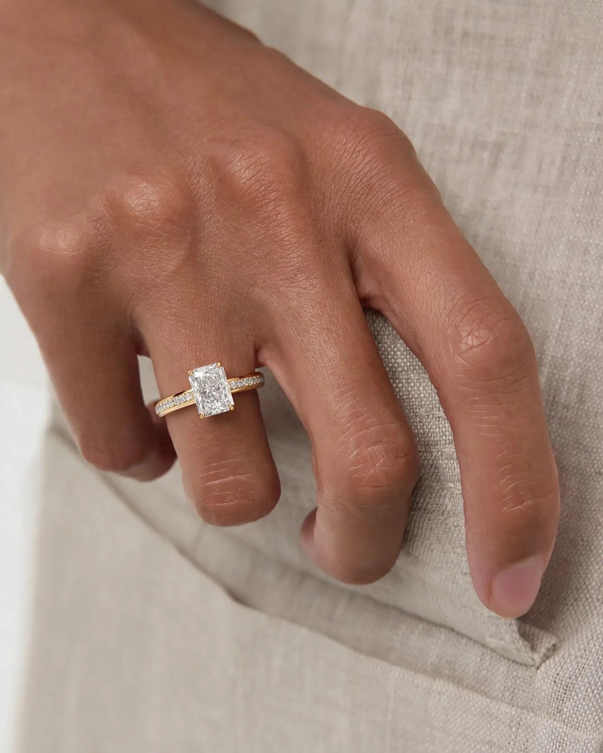 Marquise Solitaire With Tulip Prongs Lab Grown Diamond Engagement Ring