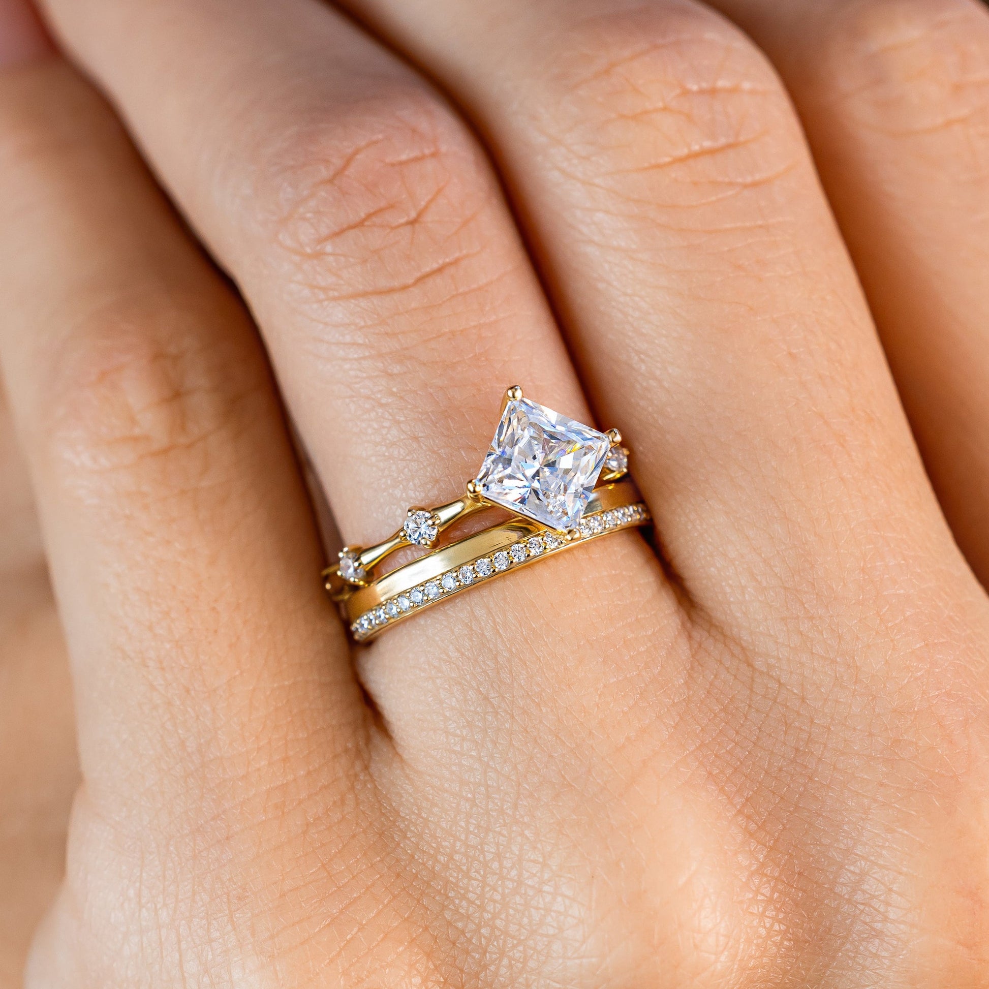 2 CT Round Three Stones Lab Grown Diamond Engagement Ring