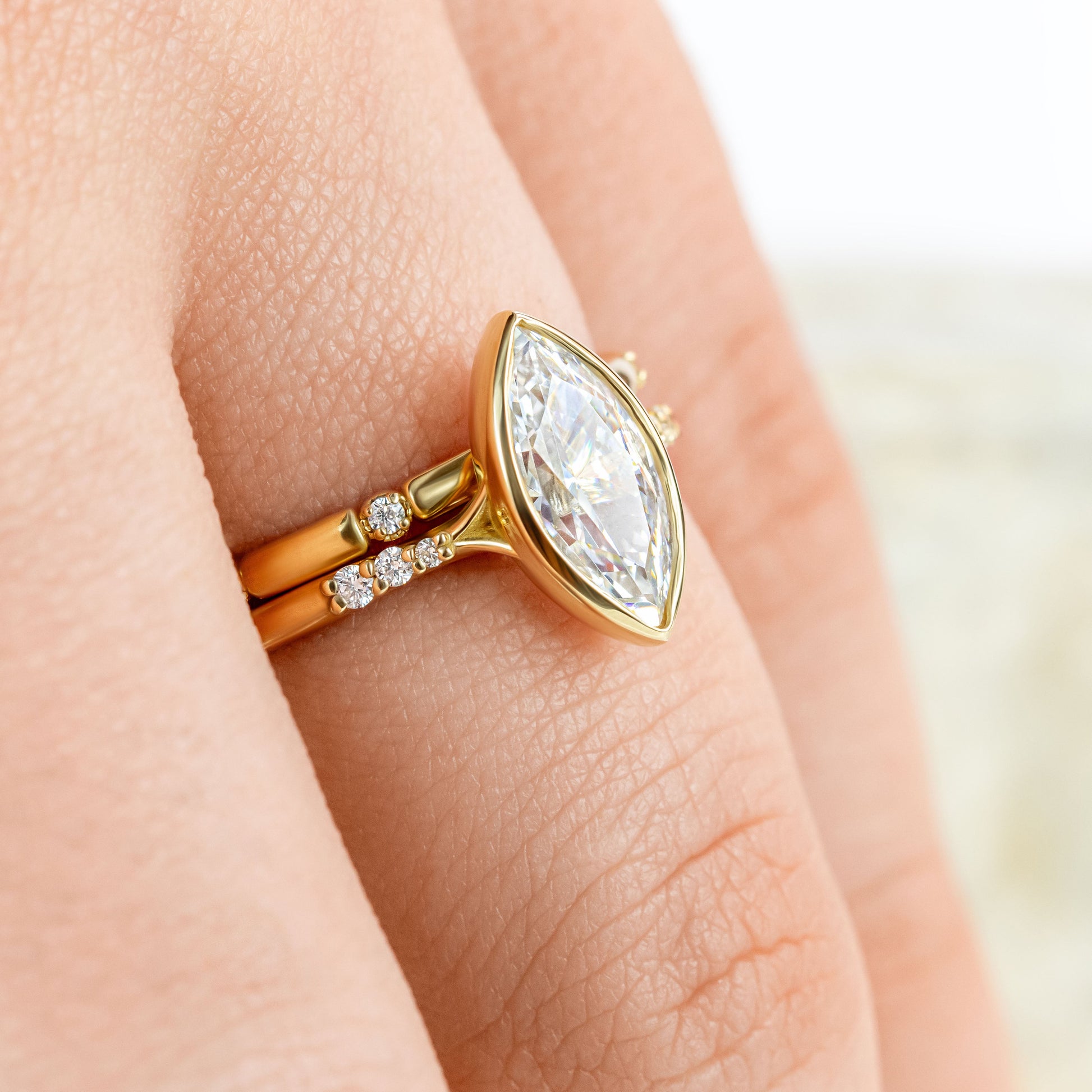 2 CT Round Three Stones Lab Grown Diamond Engagement Ring