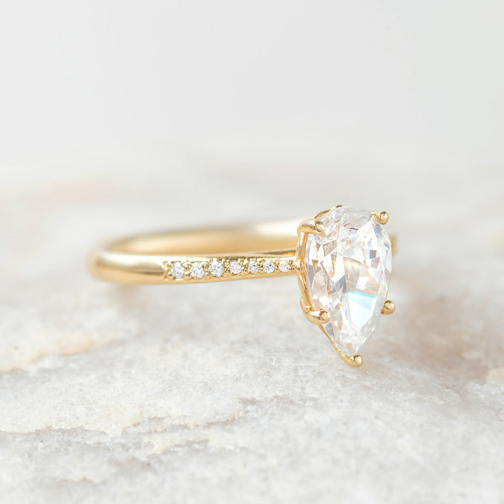 2 CT Round Three Stones Lab Grown Diamond Engagement Ring