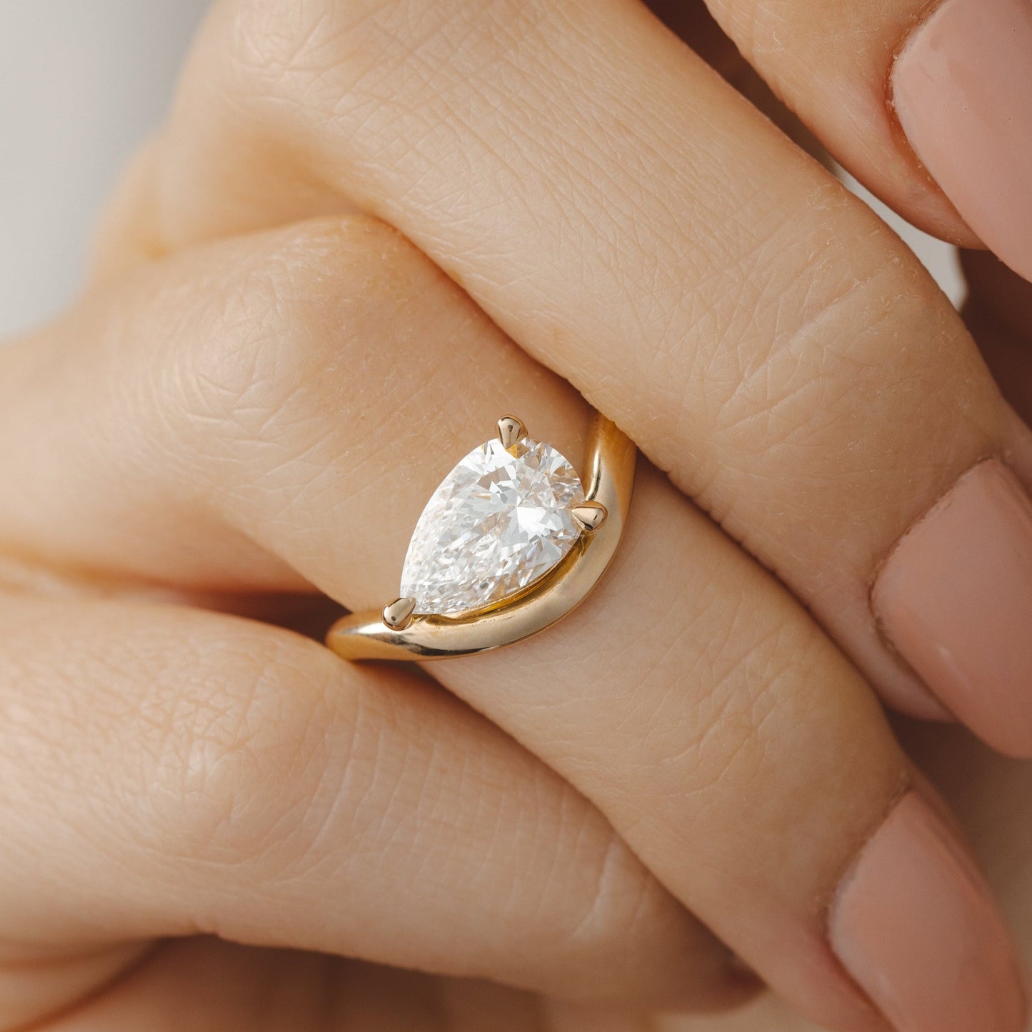 2 CT Round Three Stones Lab Grown Diamond Engagement Ring