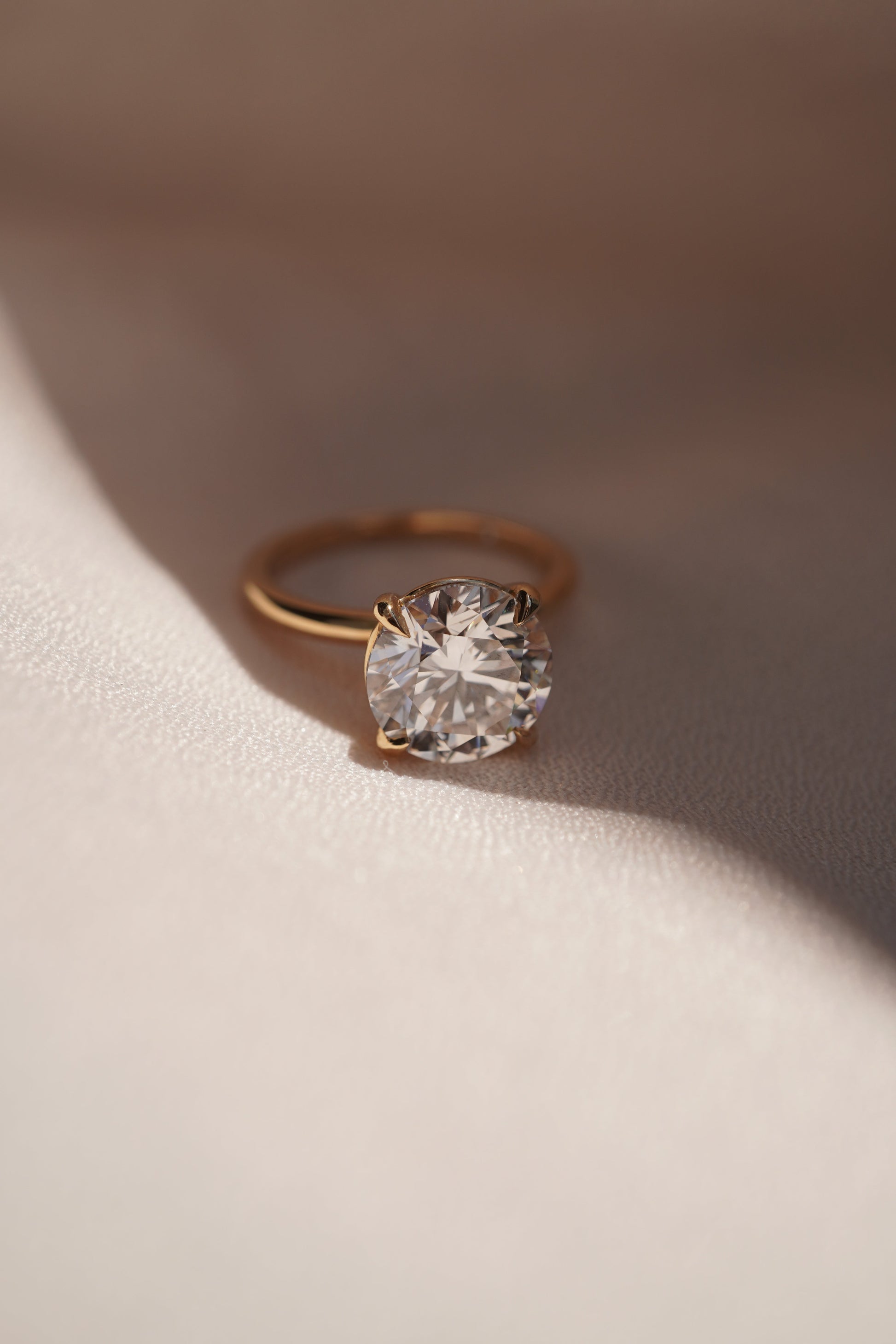 2 CT Round Three Stones Lab Grown Diamond Engagement Ring