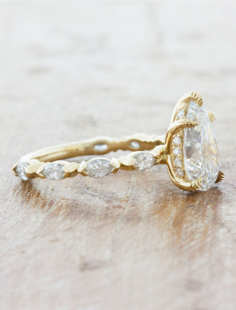 2 CT Round Three Stones Lab Grown Diamond Engagement Ring