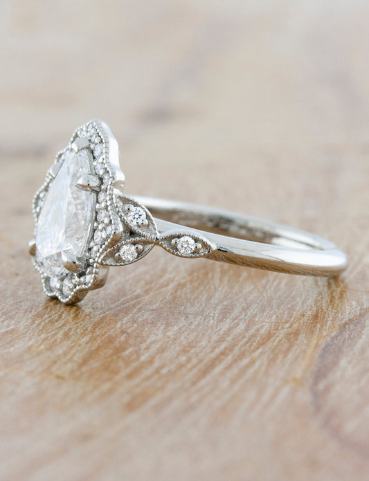 2 CT Round Three Stones Lab Grown Diamond Engagement Ring