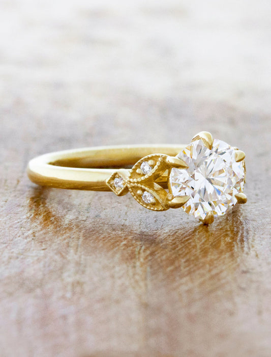 2 CT Round Three Stones Lab Grown Diamond Engagement Ring