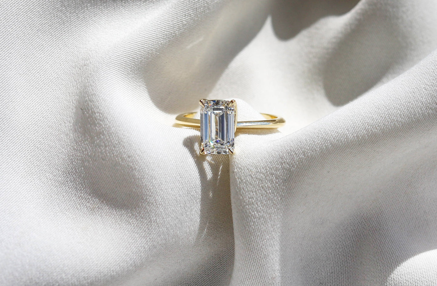 2 CT Round Three Stones Lab Grown Diamond Engagement Ring