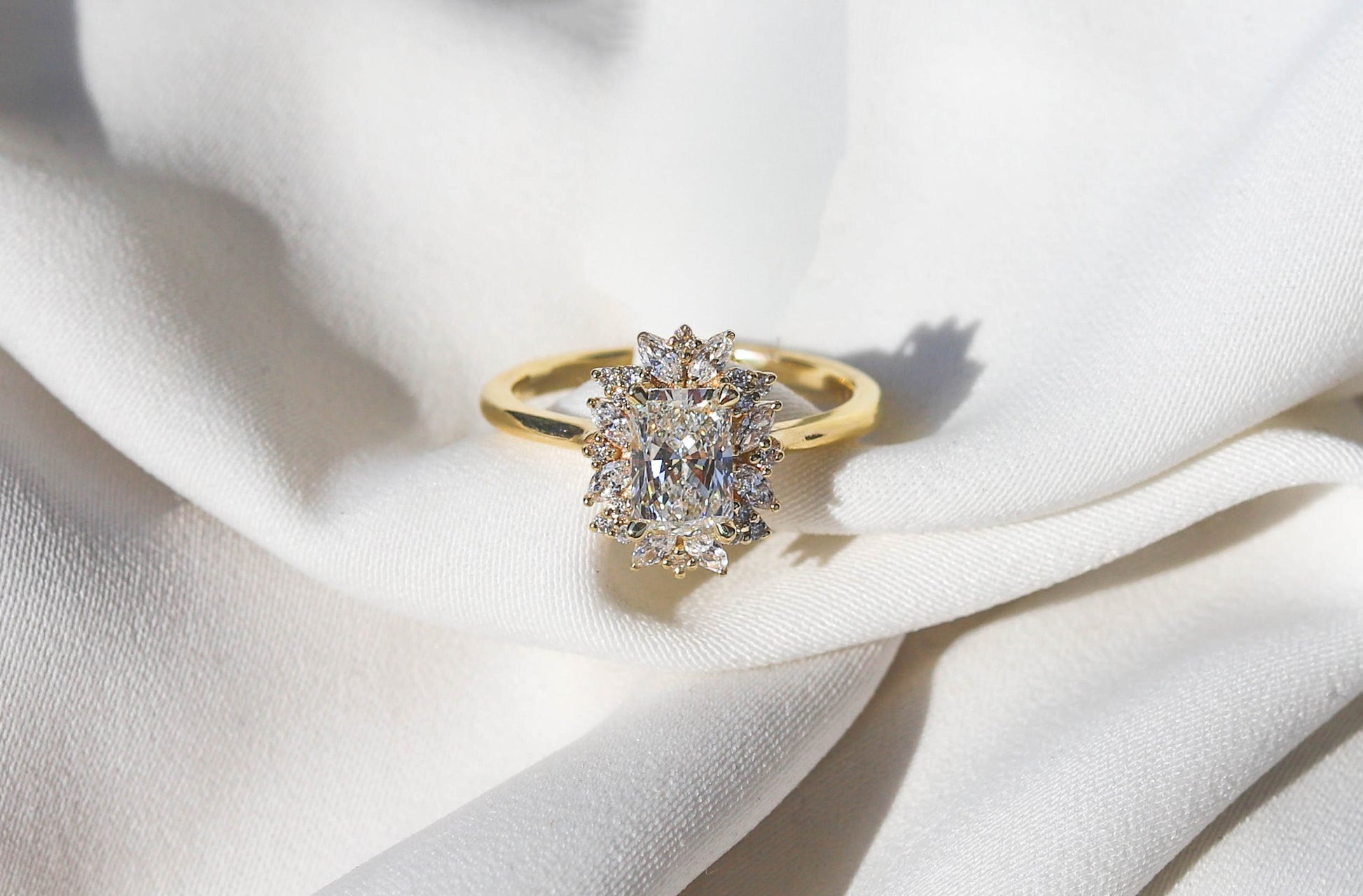 2 CT Round Three Stones Lab Grown Diamond Engagement Ring