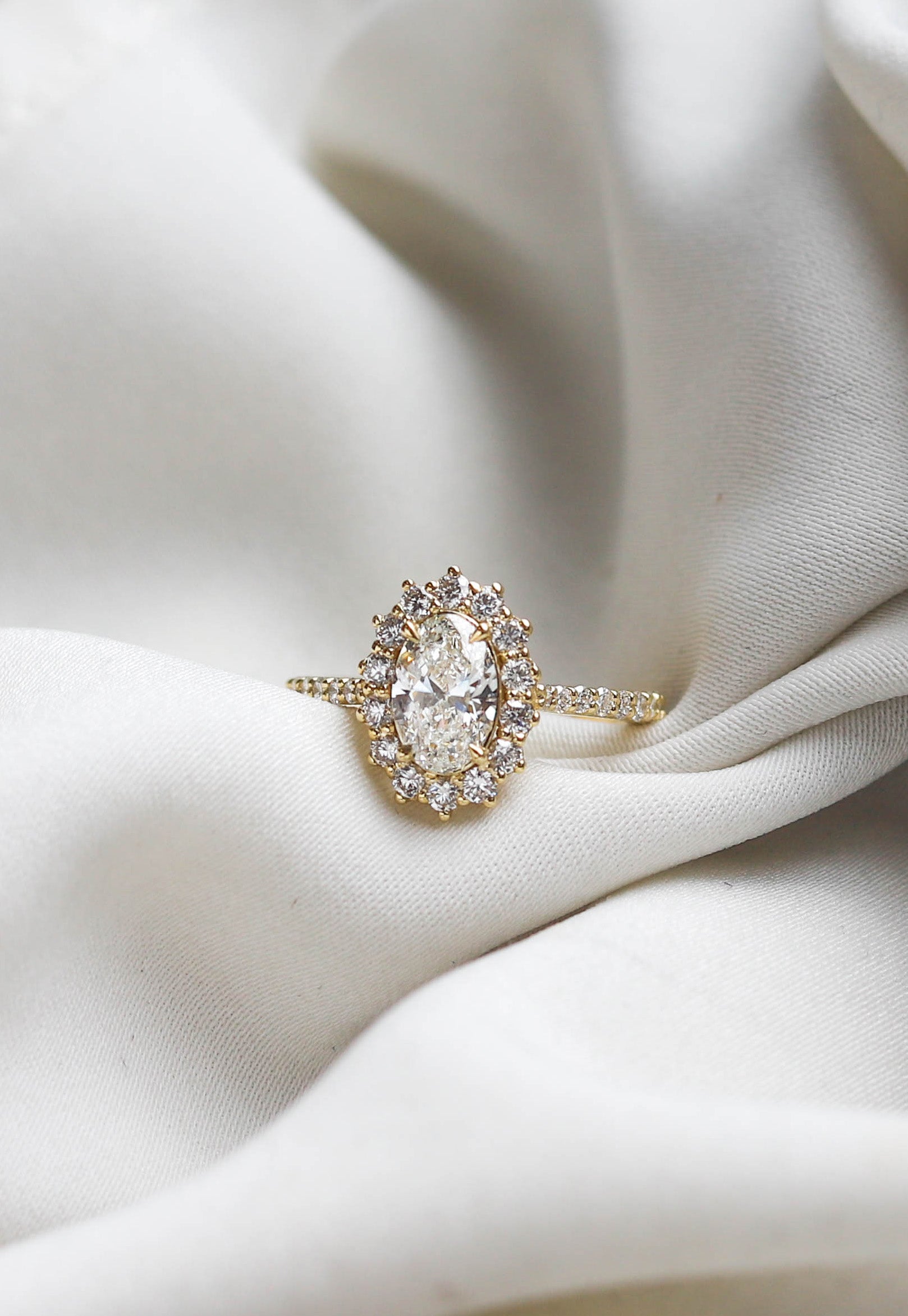 2 CT Round Three Stones Lab Grown Diamond Engagement Ring