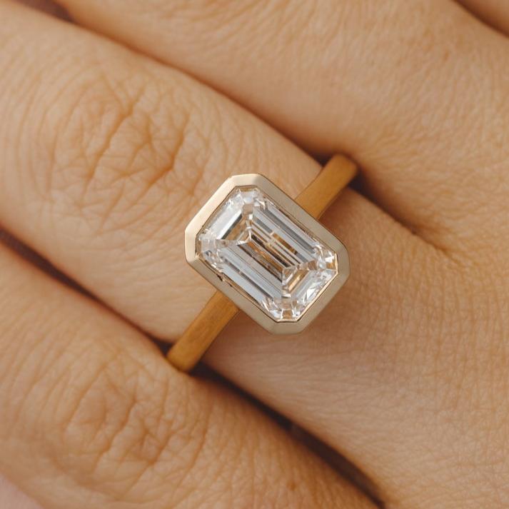 2 CT Round Three Stones Lab Grown Diamond Engagement Ring