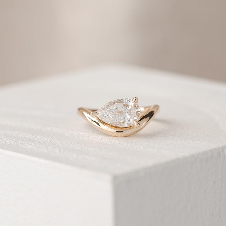 2 CT Round Three Stones Lab Grown Diamond Engagement Ring