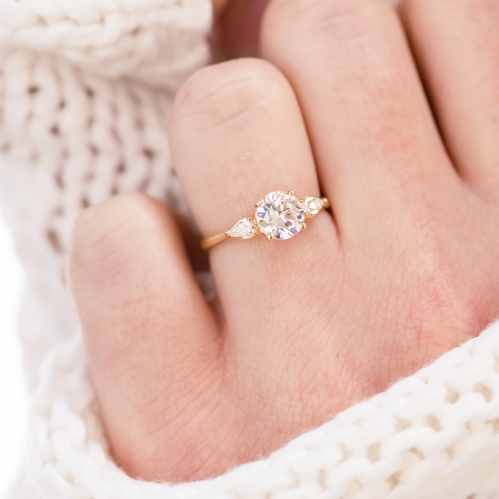 2 CT Round Three Stones Lab Grown Diamond Engagement Ring