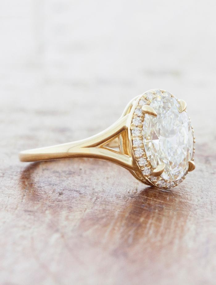 2 CT Round Three Stones Lab Grown Diamond Engagement Ring