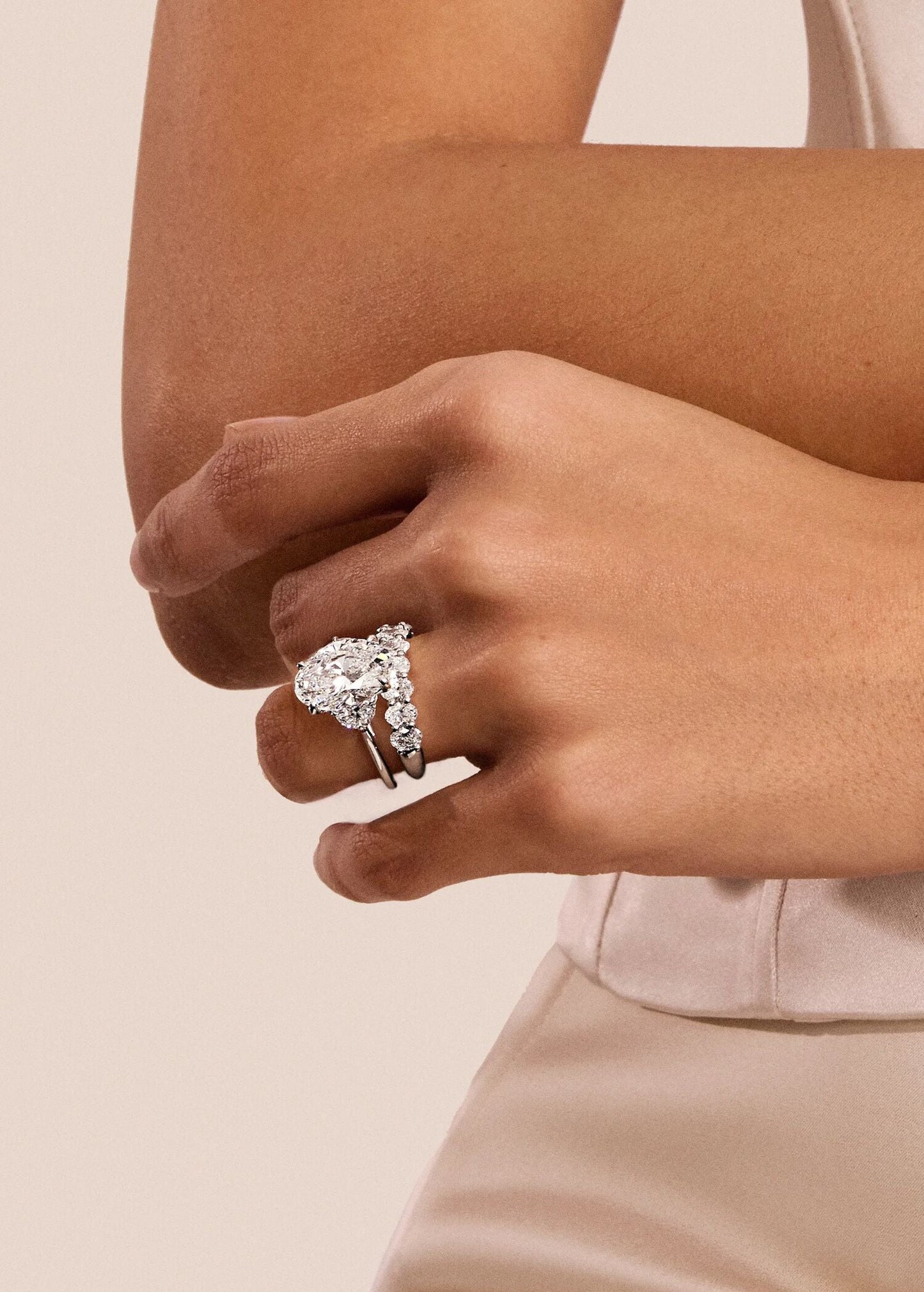 Oval Solitaire With Raised Basket Gallery Lab Grown Diamond Engagement Ring
