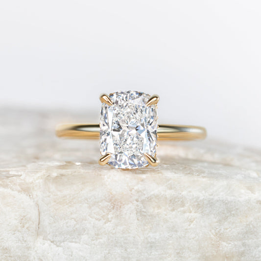 2 CT Round Three Stones Lab Grown Diamond Engagement Ring