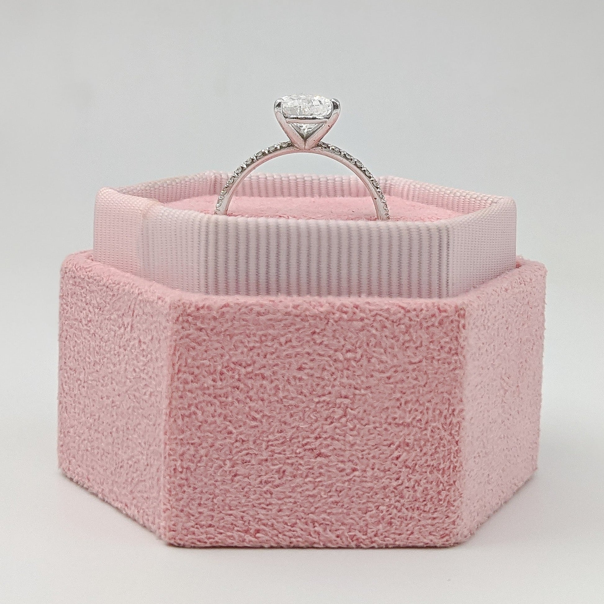 1.7 CT Pear Solitaire CVD G/VS2 Diamond Engagement Ring 6