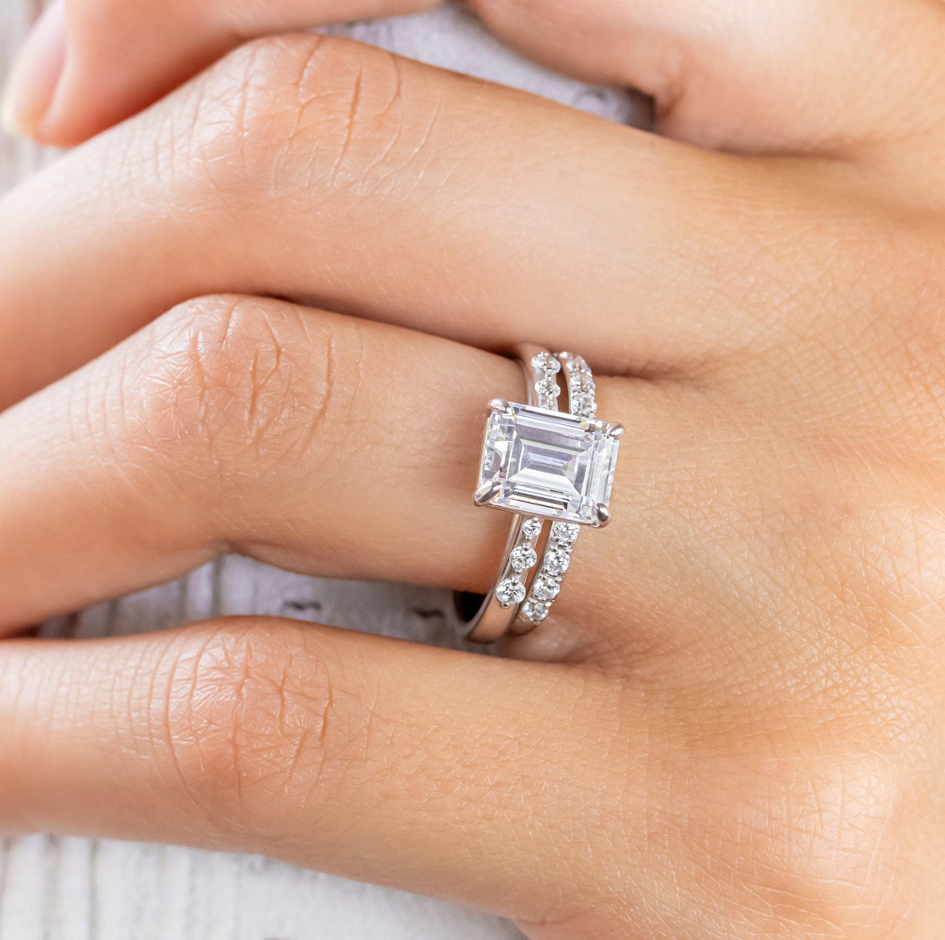 2 CT Round Three Stones Lab Grown Diamond Engagement Ring