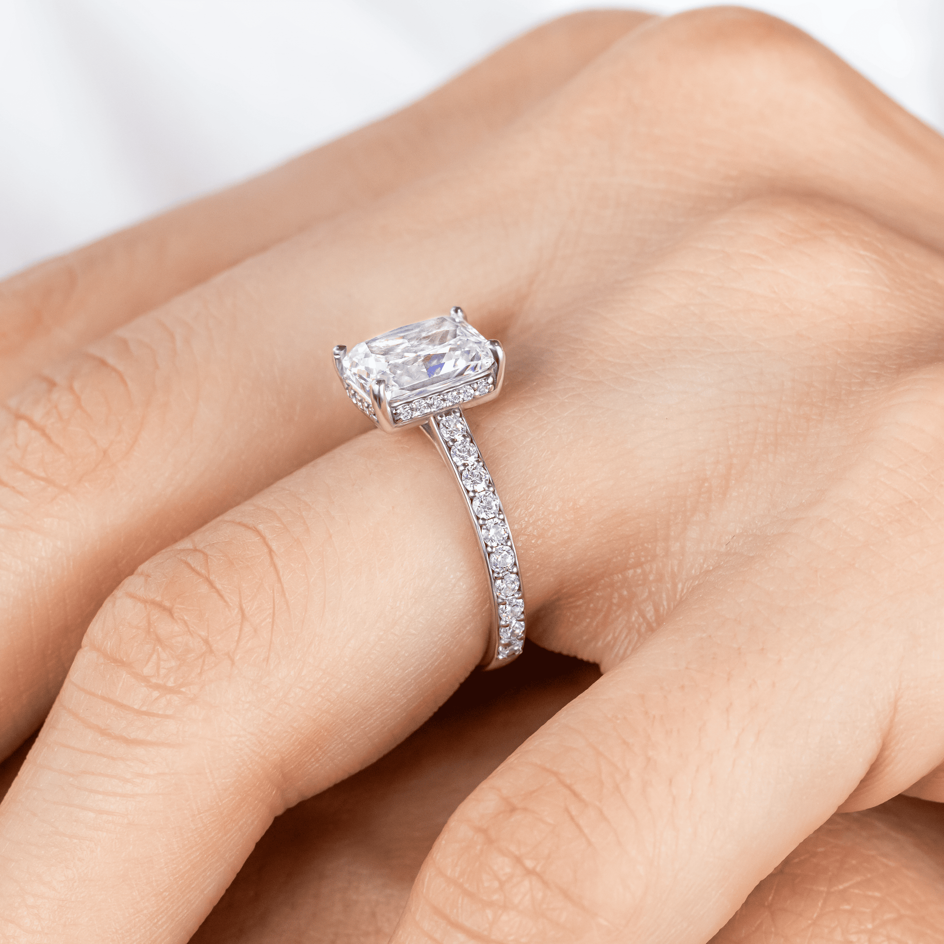 2 CT Round Three Stones Lab Grown Diamond Engagement Ring