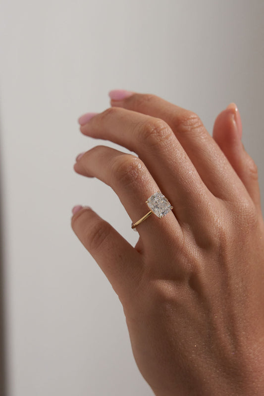 2 CT Round Three Stones Lab Grown Diamond Engagement Ring