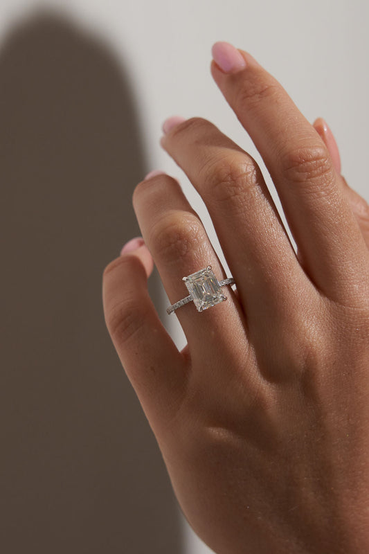 2 CT Round Three Stones Lab Grown Diamond Engagement Ring